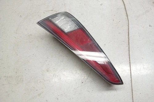 17 2017 Toyota Prius Passenger RH Bumper Mounted Tail Light Lamp OEM used OEM tail light assembly
