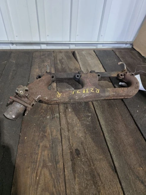 1975-1979 Pontiac Sunbird Right 305 engine Used Exhaust Manifold