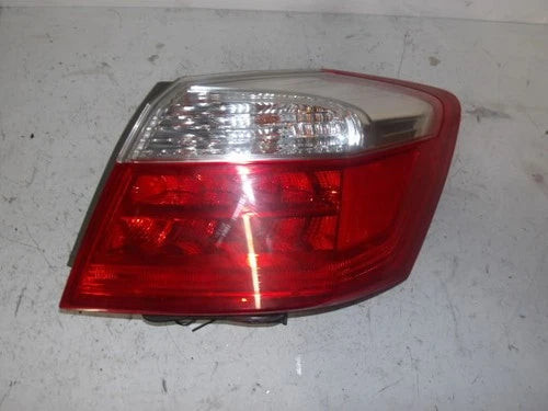 2013-2015 Honda Accord Passenger RH Door Mirror OEM used OEM door mirror
