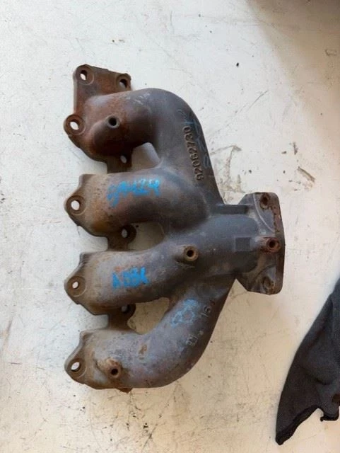 2004-2008 Suzuki Forenza Used Exhaust Manifold