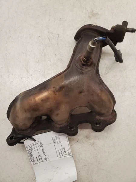 2000-2004 Toyota Sienna 3.0L Right Rear V6 Used Exhaust Manifold 17104-20030