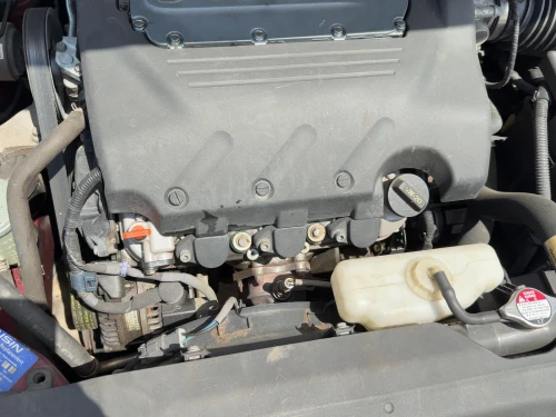 2004-2006 Acura TL 3.2L Front Used OEM Valve Cover