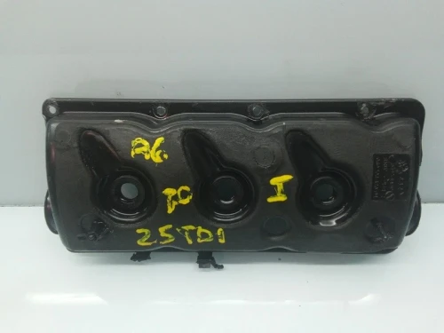 1997 Audi A6 2.5L Diesel V6 TDI Used Valve Cover 059103470