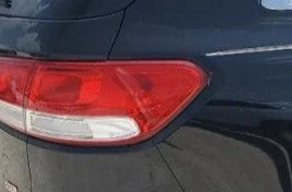 2016-2018 Kia Sorento RH Passenger Quarter Panel Mounted Tail Light Lamp OEM used OEM tail light assembly