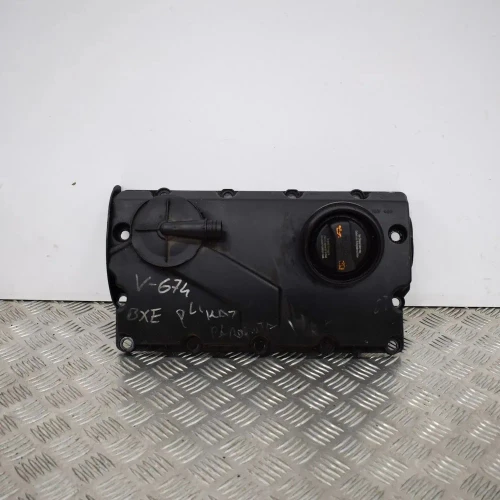 2004 Audi A4 1.9L Diesel Used Valve Cover 038103475
