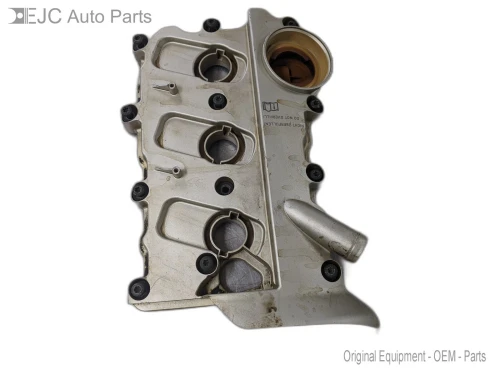 2005-2006 Audi A6 / Quattro 3.2L Left Used Valve Cover