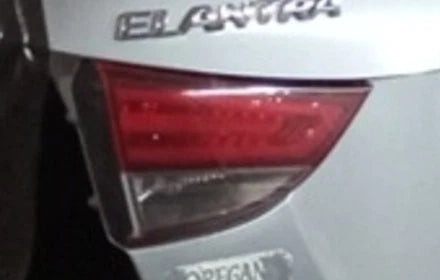 2014-2016 14 15 16 Hyundai Elantra Driver LH Lid Mounted Tail Lamp OEM used OEM tail light assembly