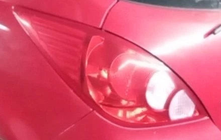 07 08 09 10 11 12 Nissan Versa Driver LH Quarter Mounted Tail Lamp OEM used OEM tail light assembly
