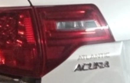 10 11 12 13 Acura MDX Driver LH Lid Mounted Tail Lamp Light OEM used OEM tail light assembly