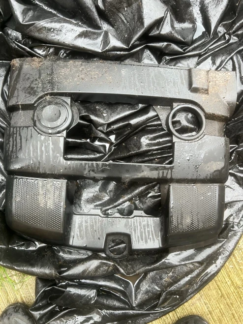 2009 Audi A3 1.6L Used Valve Cover
