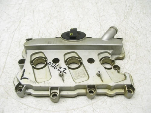 2009-2017 Audi A6 / A7 / A8 3.0L Left Used Valve Cover