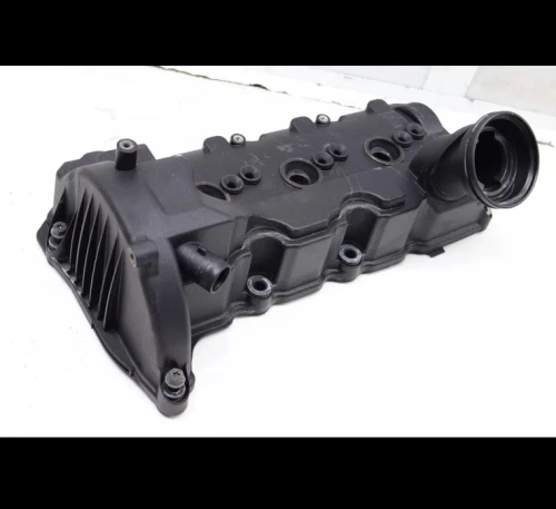 2010-2015 Audi Q7 3.0L Left Diesel TDI Used Valve Cover