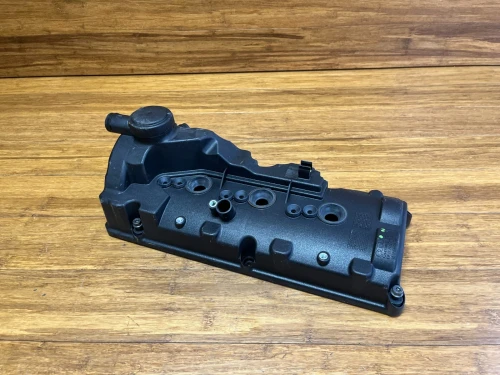 2010-2016 Audi Q7 3.0L Right Diesel V6 TDI Used OEM Valve Cover