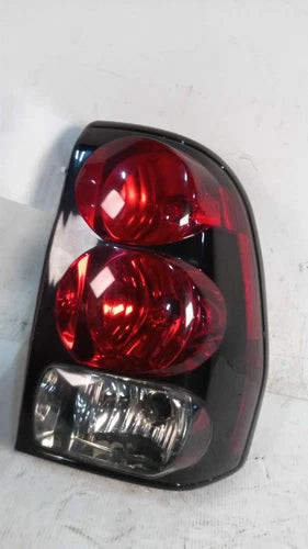 2006 Chevrolet Trailblazer Used OEM Right Tail Light Assembly