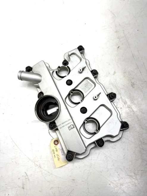 2017-2019 Audi Q7 Left Used OEM Valve Cover 06E103471