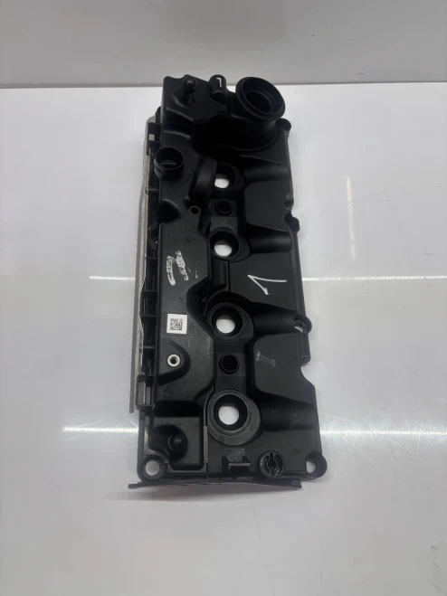 Audi / Volkswagen Q3 / Sharan 2.0L Diesel TDI Used Valve Cover 03L103469AD
