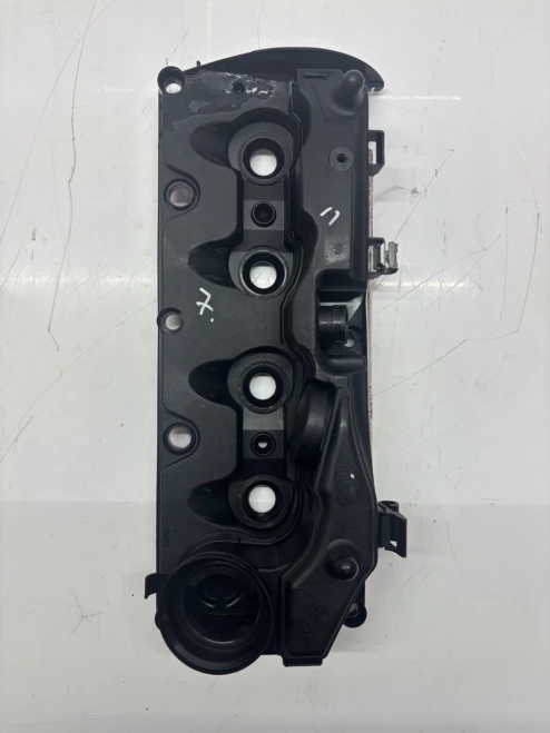 Audi A1 2.0L Diesel TDI Used Valve Cover 03L103469R