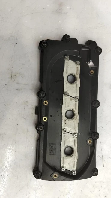 Audi A4 2.7L Diesel TDI Used Valve Cover 059103470R