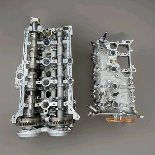 Audi Q5 / A4 / A5 2.0L Used Valve Cover 06L103475L