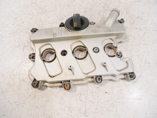 Audi Quattro / A4 / S4 3.0L Used Valve Cover 06E103471P