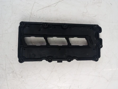 Audi Quattro / Q7 3.0L Diesel TDI V6 Used Valve Cover 059103470R
