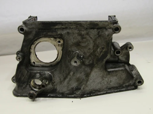 1991-2004 BMW 7 Series 4.4L Upper Right Used Timing Cover