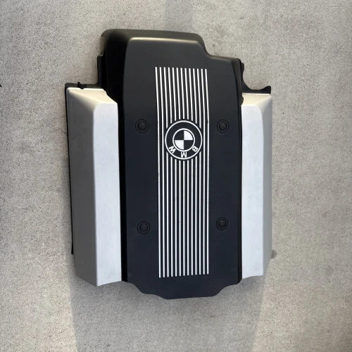 1996-2001 BMW 740iL / 740i Used Engine Cover