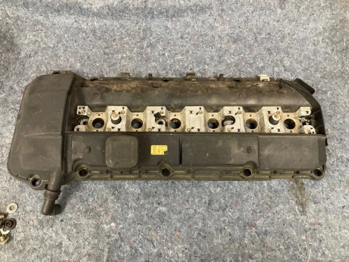 1997-2003 BMW 525i / 528i / 530i Used OEM Valve Cover