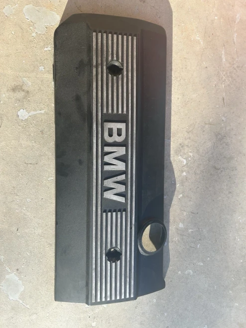 2001-2003 BMW 525i / 530i M54 Used OEM Valve Cover