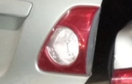 2009-2010 Toyota Corolla Passenger RH Lid Mounted Tail Lamp Light OEM used OEM tail light assembly