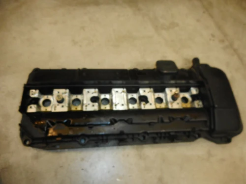 2002 BMW 325I Used Valve Cover 1928403154