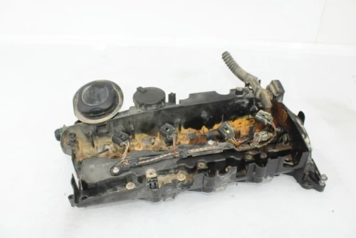 2004 BMW 3 Series / 318D Used Valve Cover 11127797613