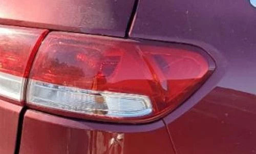 2016-2018 Kia Sorento RH Passenger Quarter Panel Mounted Tail Light Lamp OEM used OEM tail light assembly