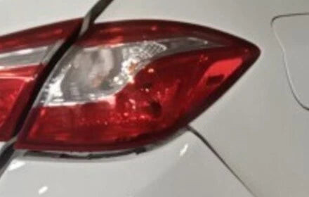 2017-2019 Chevrolet Cruze Passenger RH Tail Light Tail Lamp OEM used OEM tail light assembly