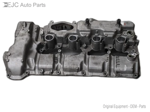 2010-2018 BMW X5 4.4L Right Turbo Used Valve Cover