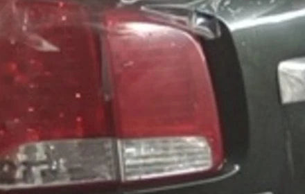 2011-2013 11 12 13 Kia Sorento Driver LH Lid Mounted Tail Lamp Light OEM used OEM tail light assembly