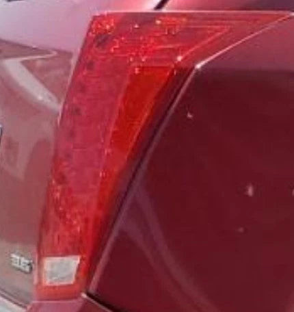 2010-2016 Cadillac SRX RH Passenger Tail Light Lamp OEM used OEM tail light assembly