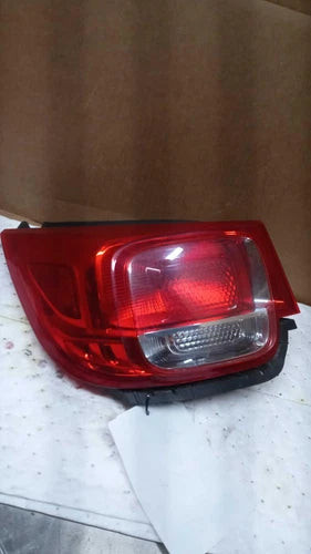 2015 Chevrolet Malibu Eco Quarter Panel Moun Used OEM Left Tail Light Assembly