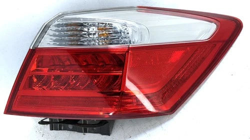2013-2015 Honda Accord Passenger RH Tail Light Lamp Quarter Mounted w/ LED OEM used OEM tail light assembly