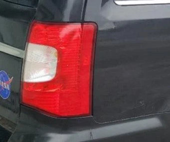2011-2016 Chrysler Town and Country RH Passenger Tail Light Lamp OEM used OEM tail light assembly