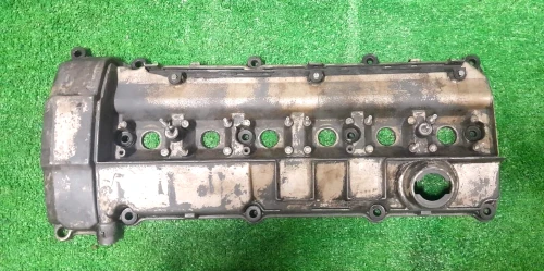 BMW 320i / 325i / 520i M50 Used Valve Cover