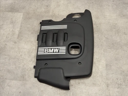 BMW 520d Used Valve Cover 11147807247