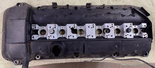 BMW 528i Used Valve Cover