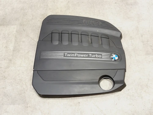 BMW 535D Used Valve Cover 11147800575 / 13717800575