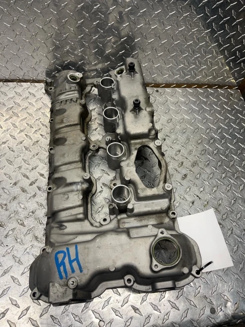 BMW 550I Used Valve Cover