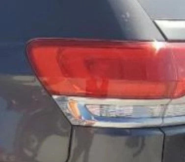 2014-2021 Jeep Grand Cherokee LH Driver Quarter Panel Mounted Tail Light Lamp used OEM tail light assembly