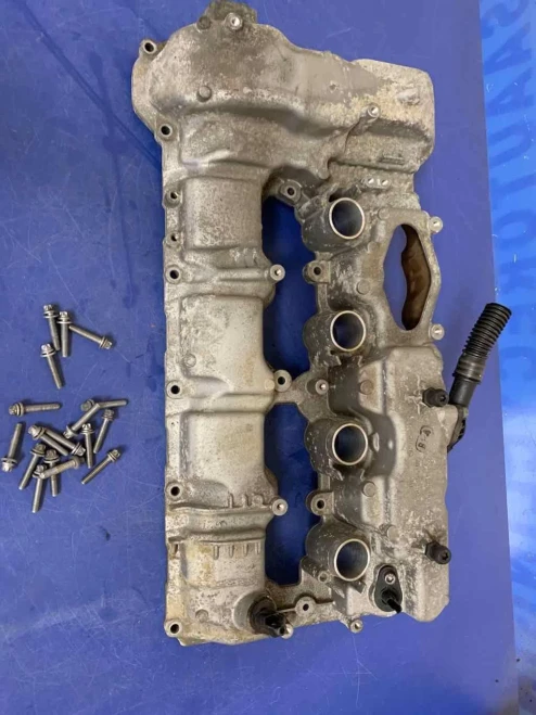 BMW 750 Series Used Valve Cover
