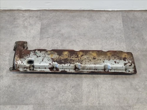 BMW 850CI Used Valve Cover 11121720337