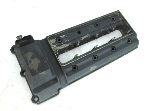 BMW E34 / E32 Left V8 Used Valve Cover 11121733747