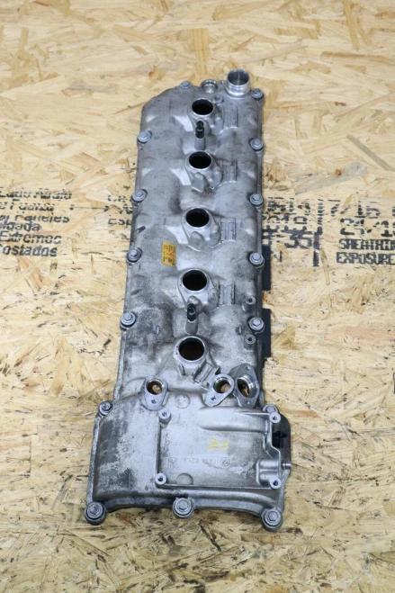 BMW E60 / E63 / E64 Right Used OEM Valve Cover